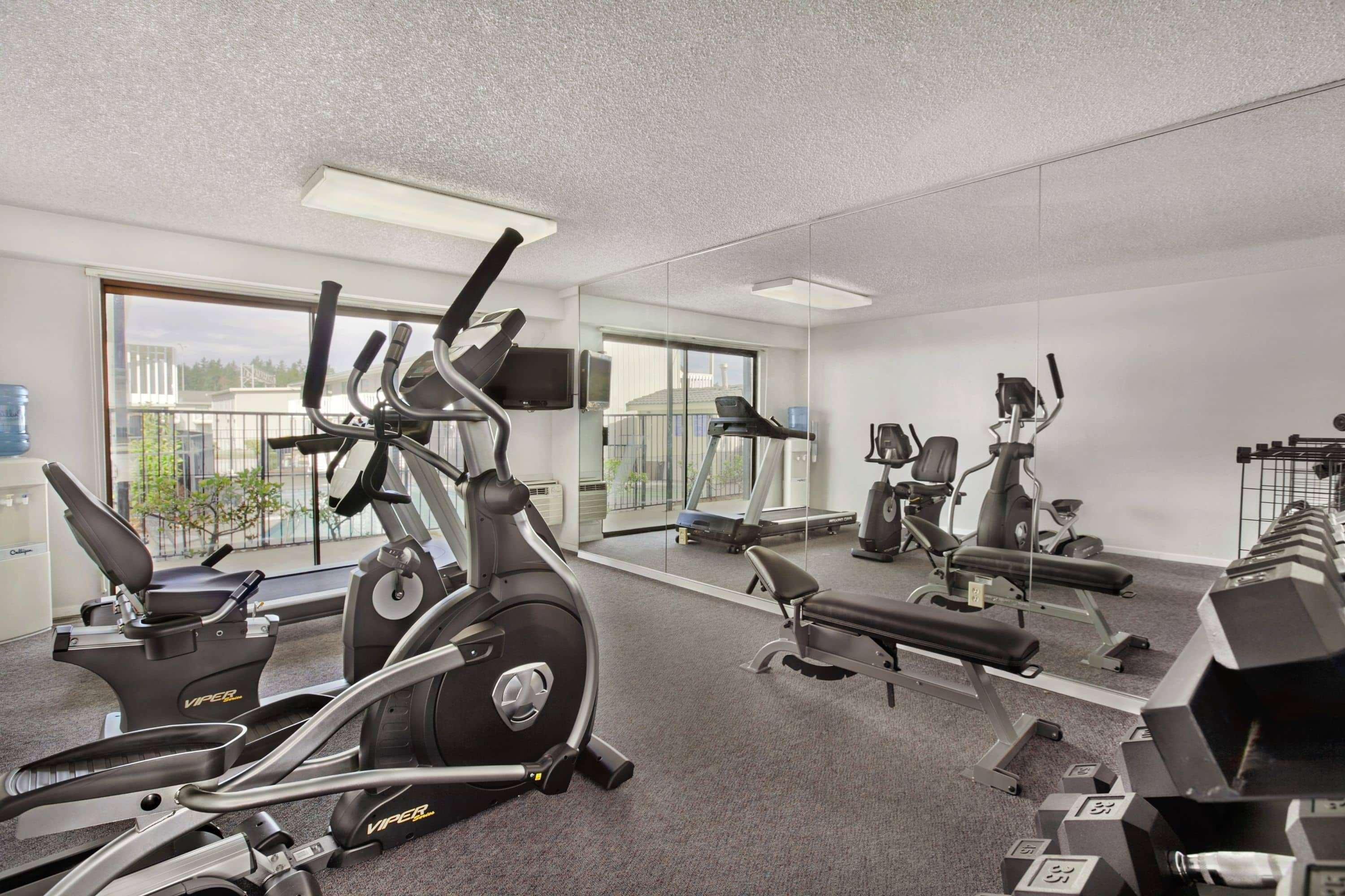 South Tacoma Suites Dış mekan fotoğraf