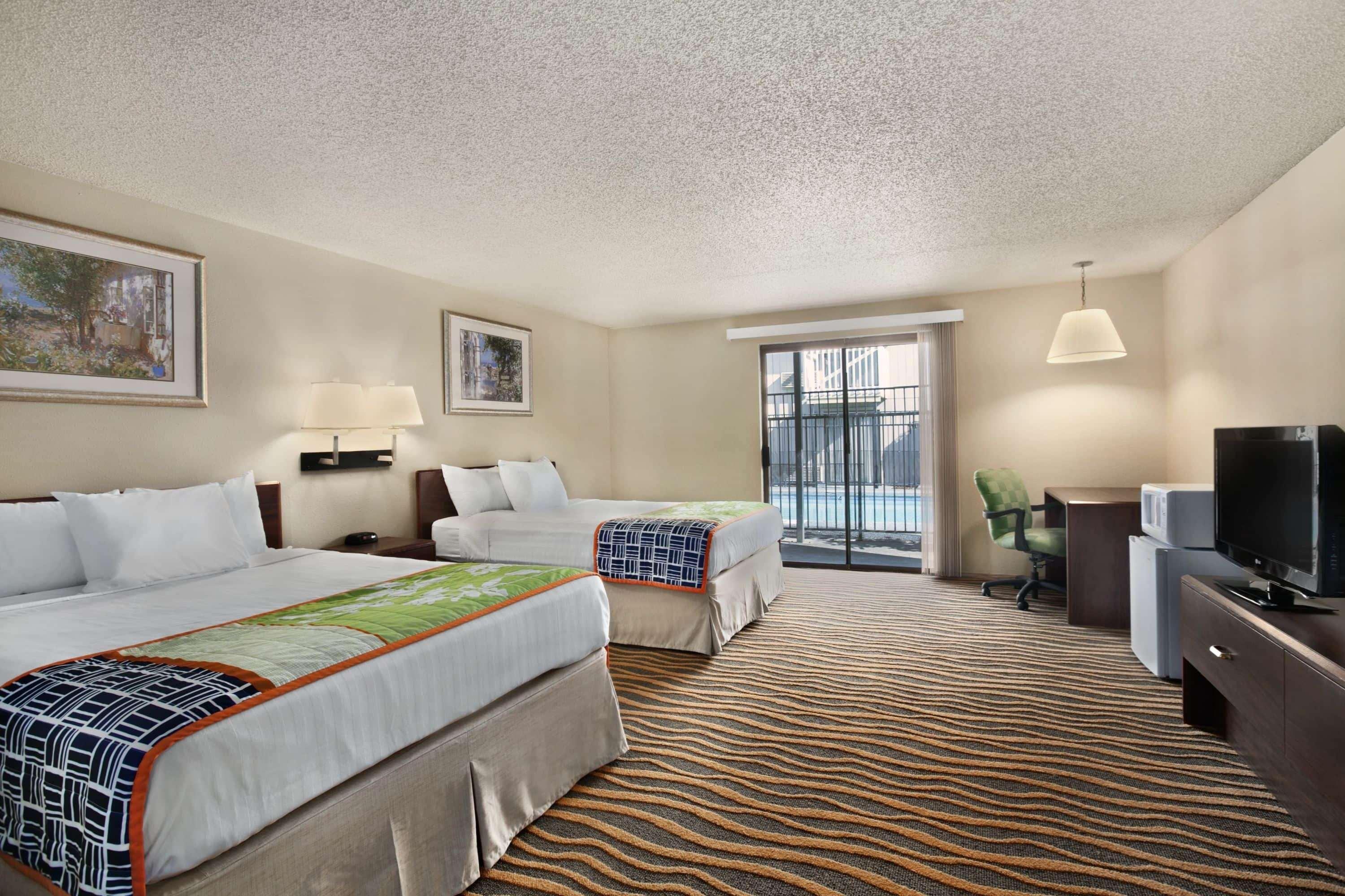 South Tacoma Suites Dış mekan fotoğraf