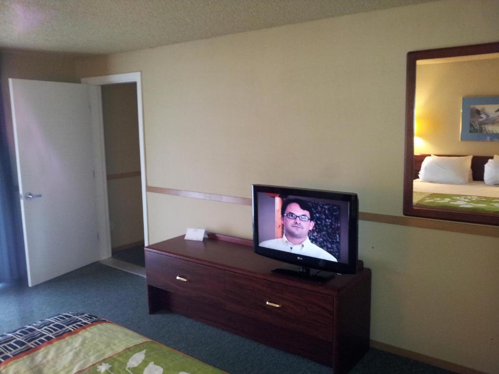 South Tacoma Suites Dış mekan fotoğraf